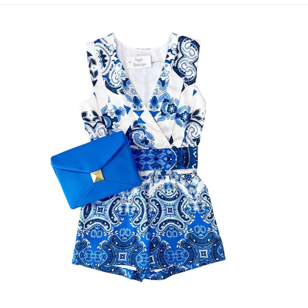 Boutique brand Cibeon size large supplice blue/white top and bottom